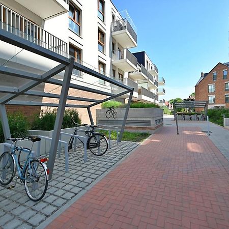 Beige 3City Apartment With Parking In Gdansk By Noclegi Renters Bagian luar foto