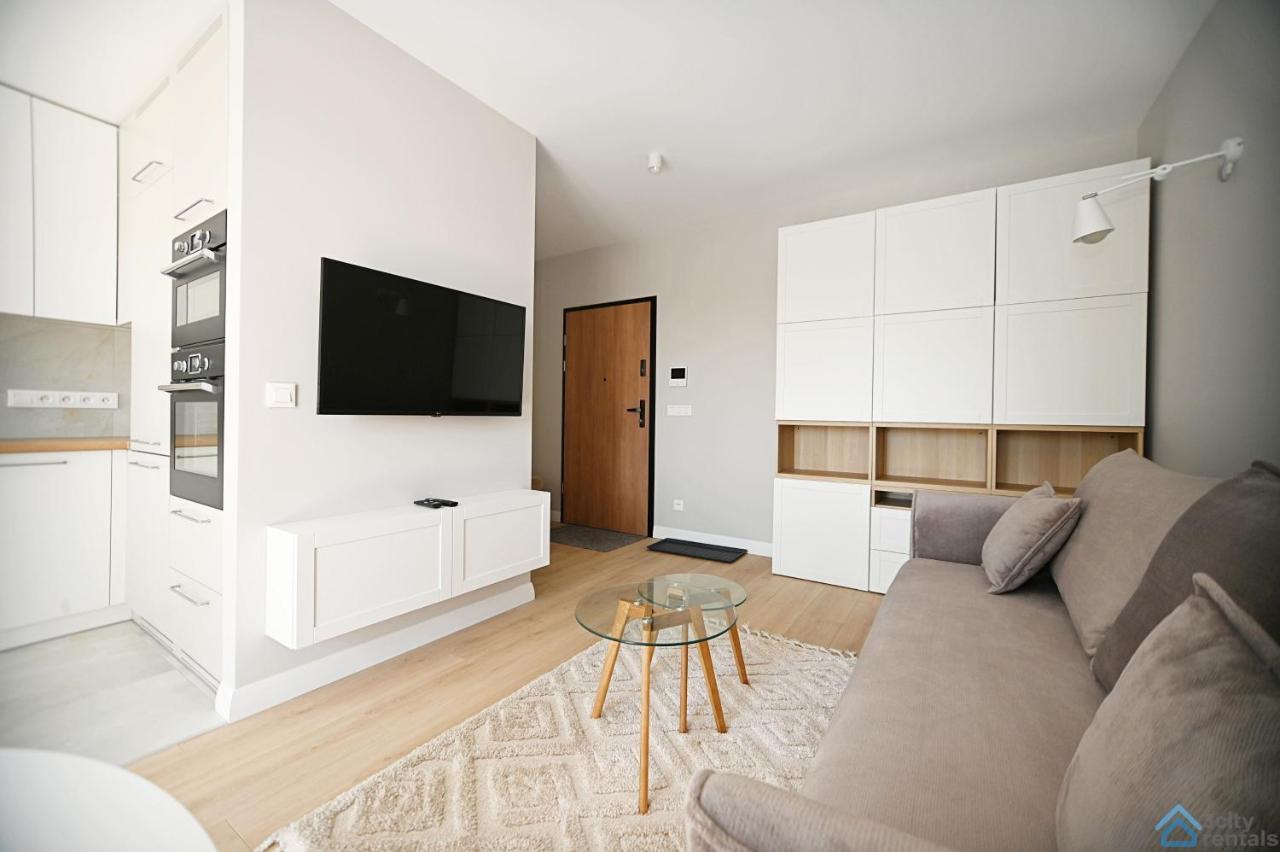 Beige 3City Apartment With Parking In Gdansk By Noclegi Renters Bagian luar foto